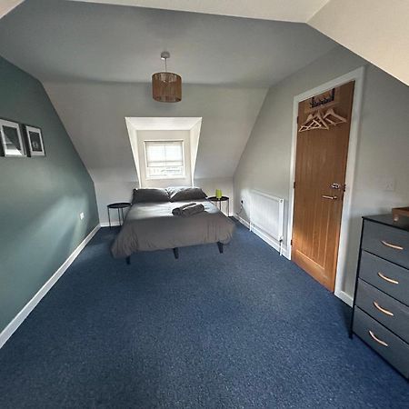 Double Room Yeovil Town Centre Екстериор снимка